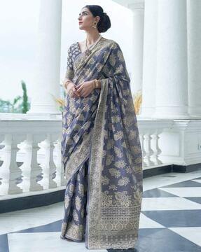 women printed saree with contrast border