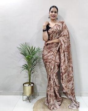 women printed saree with folded hem