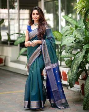 women printed saree with tassels