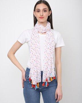 women printed scarf with tassels