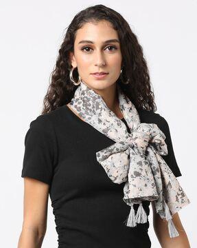 women printed scarves with tassels