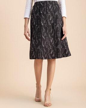 women printed skirt with elasticated waist