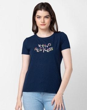 women printed slim fit crew-neck t-shirt