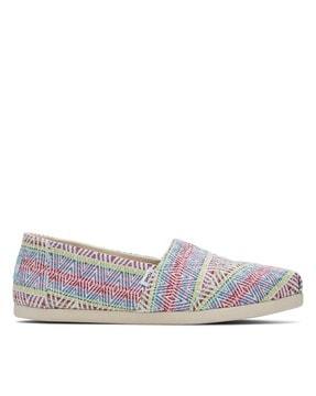 women printed slip-on espadrilles