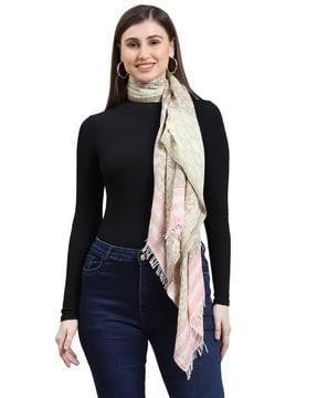 women printed stole with rectangular shape