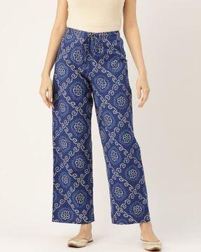 women printed straight fit trousers