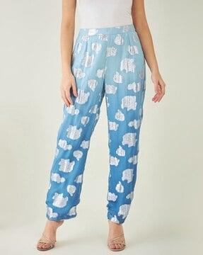 women printed straight fit trousers