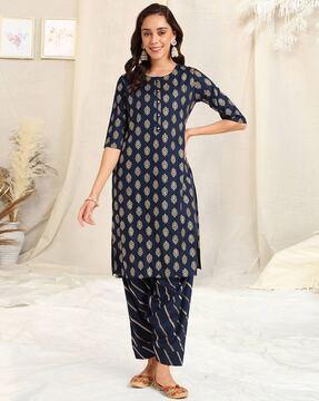 women printed straight kurta & dhoti pants set