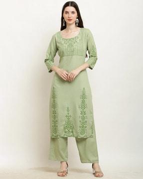 women printed straight kurta & palazzos set