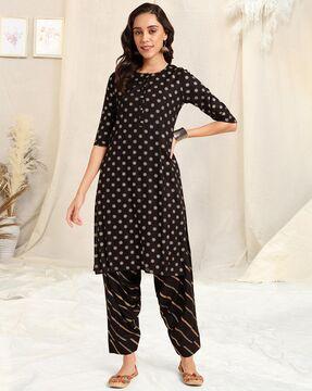 women printed straight kurta & pants set