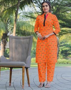 women printed straight kurta & pants set