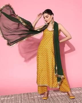 women printed straight kurta set