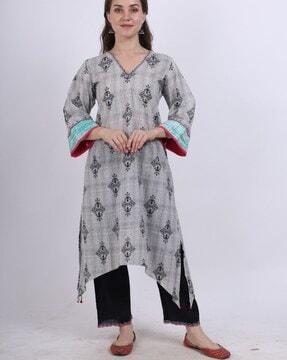 women printed straight kurta set