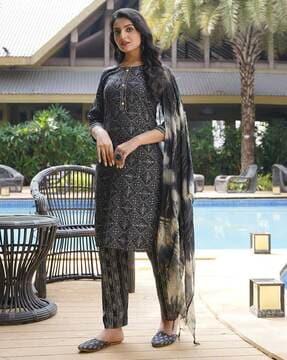 women printed straight kurta set