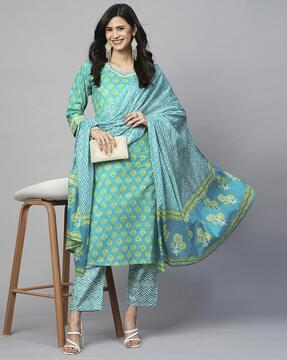 women printed straight kurta suit set