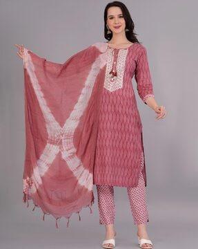women printed straight kurta with pants & dupatta