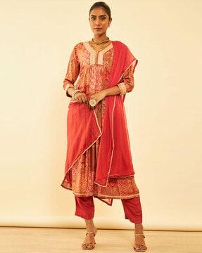 women printed straight kurta with pants & dupatta