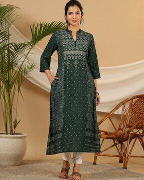 women printed straight kurta with pants