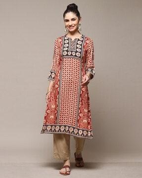 women printed straight kurta