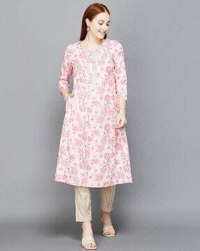 women printed straight kurta