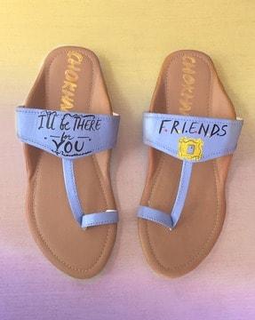 women printed toe-ring sandals