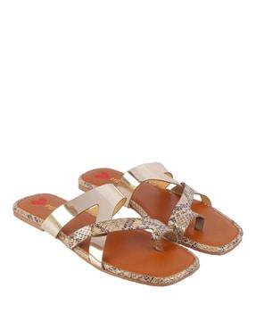 women printed toe-ring sandals