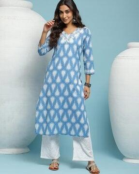 women printed v-neck straight kurta