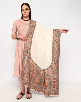 women printed woolen shawl