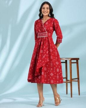 women printed wrap dress with lace detail