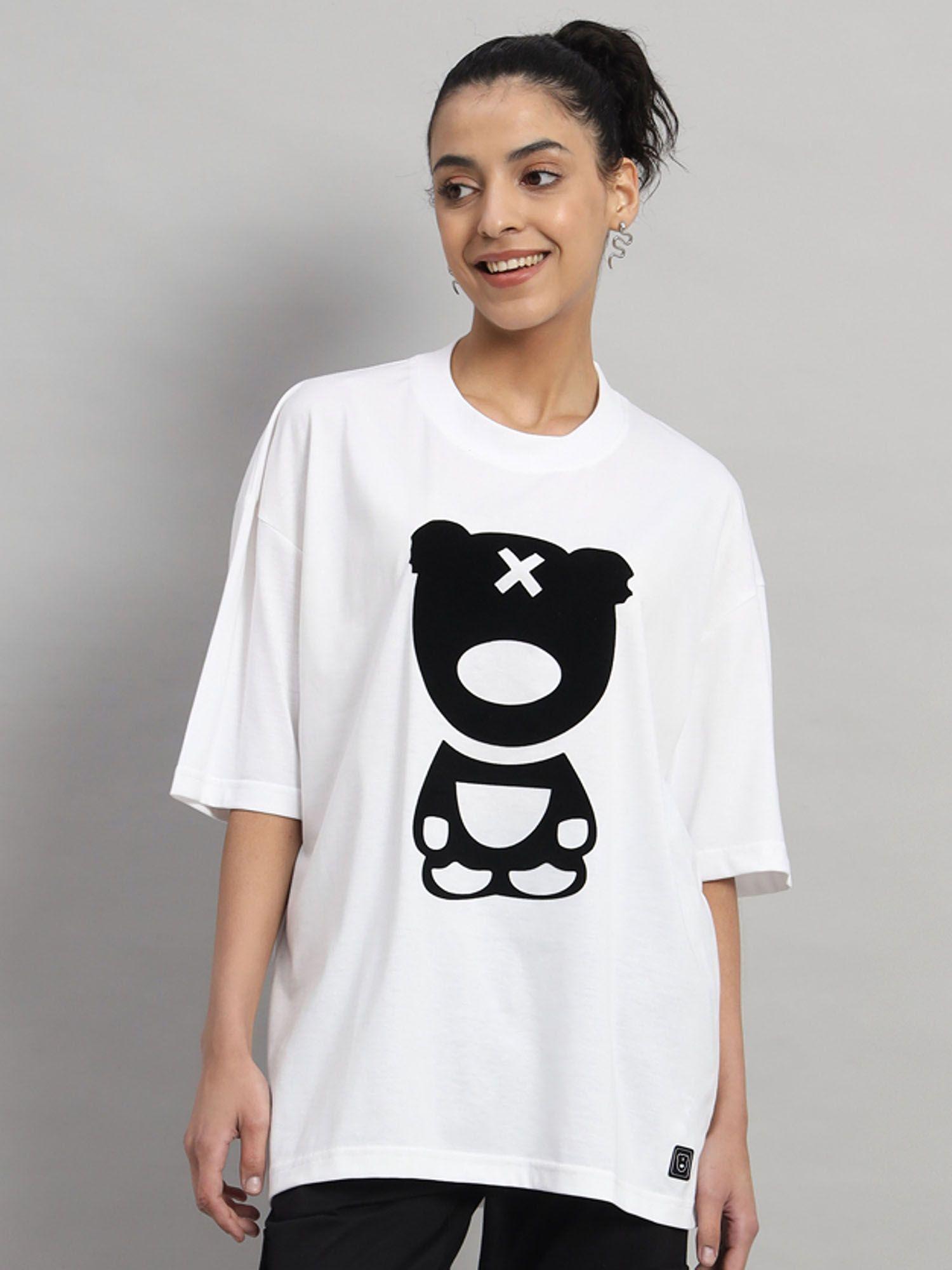 women puff teddy oversized white and black t-shirt