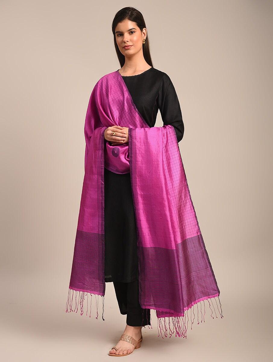 women purple silk jamdani dupatta