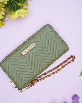 women quilted clutch with detachable chain