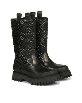 women quilted mid-calf boots