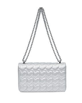 women quilted shoulder bag with chain strap