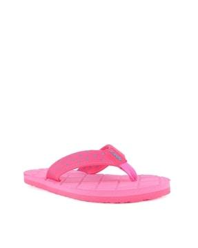 women quilted thong-strap flip-flops