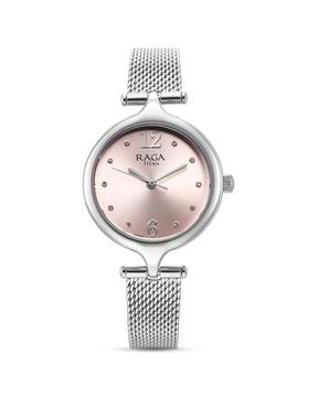 women raga showstopper quartz analogue watch- 95268sm01