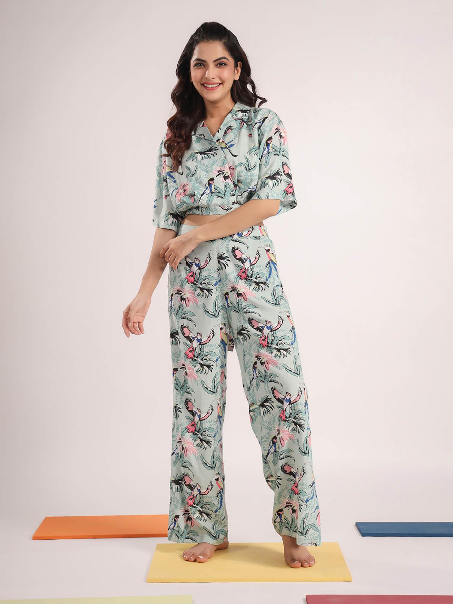 women rayon green colour printed sleepwear night suit (set of 2)