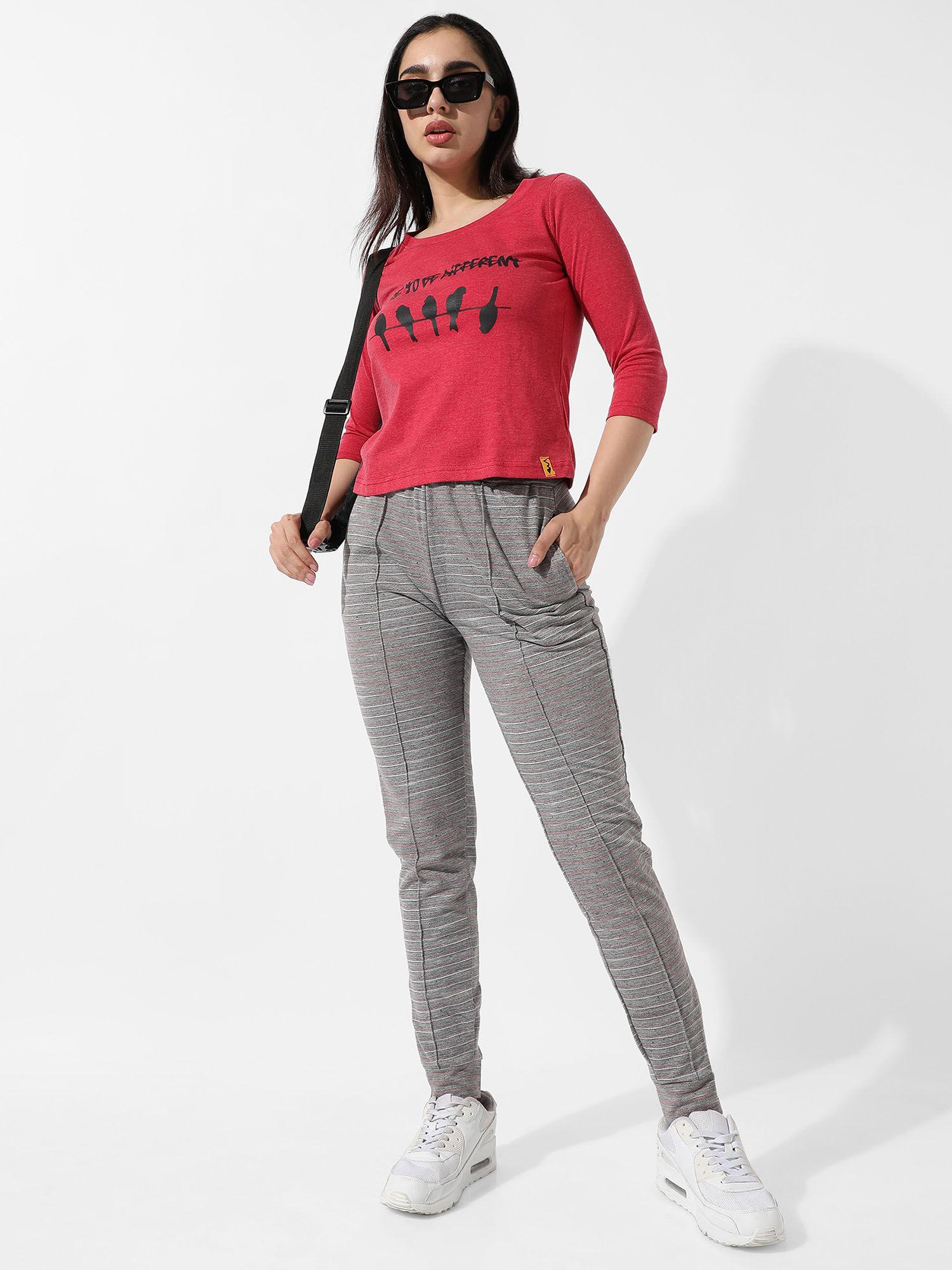 women red graphic print top