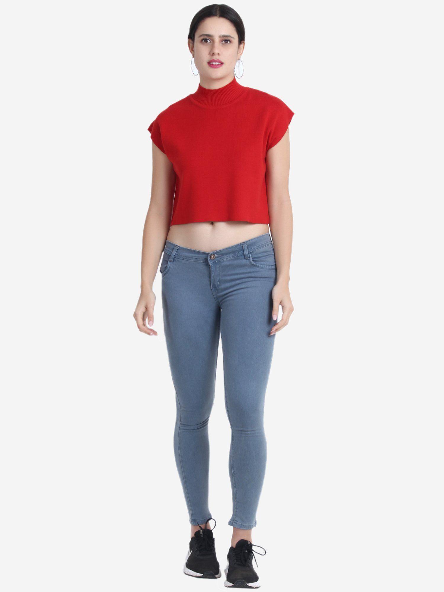 women red pullover crop top