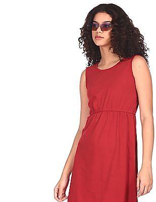women red round neck solid flared dress