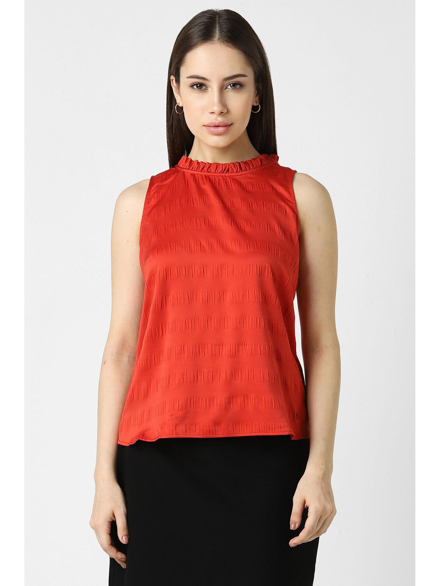 women red solid casual top