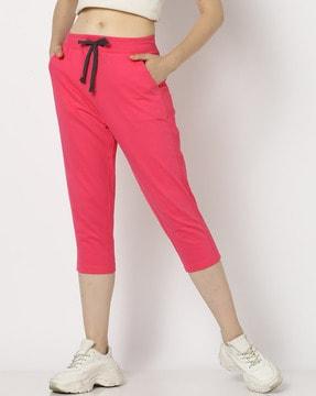 women regular fit capris