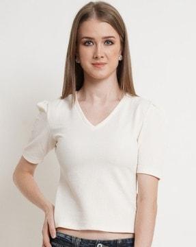 women regular fit crop top with v-neck