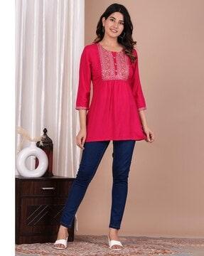 women regular fit embroidered top with bracelet sleeves