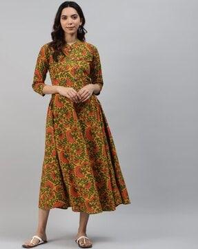 women regular fit floral print fit & flare dress