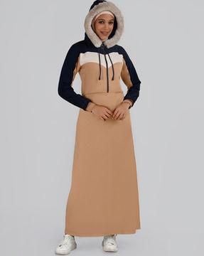 women regular fit hooded winter jilbab