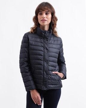 women regular fit puffer jacket with insert pockets