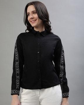 women regular fit shirt with spread-collar
