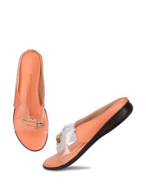 women regular fit slip-on flat sandals