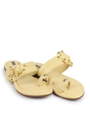 women regular fit slip-on flat sandals